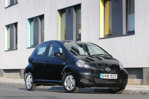 Toyota-Aygo-Black-5