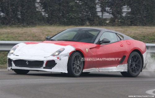 ferrari-599-gto-spy-shots_100306937_l