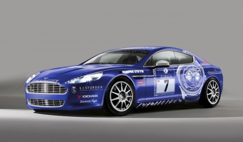 Aston Martin Rapide alla 24 ore del Nurburgring