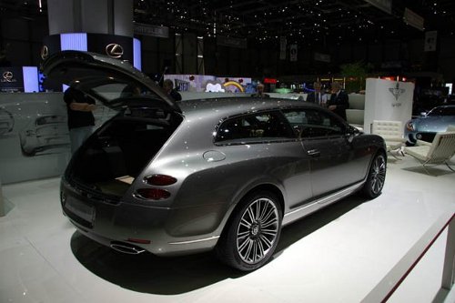 Bentley progetta cinque porte in stile Panamera
