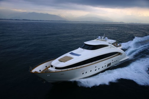 Nuovo yacht Amer 116