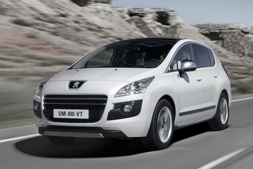 peugeot_3008_hybrid4_uff_03