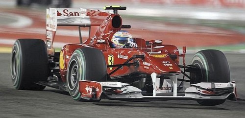 GP Singapore F1 2010 risultati gara, fantastica vittoria di Alonso