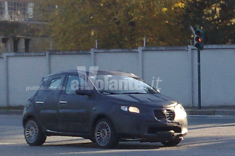 lancia_ypsilon_spy_11_2010_03