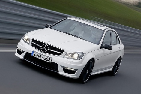 mercedes_classe_c_amg_2011_07