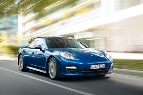 325741_6676_big_porsche-panamera-hybrid-2