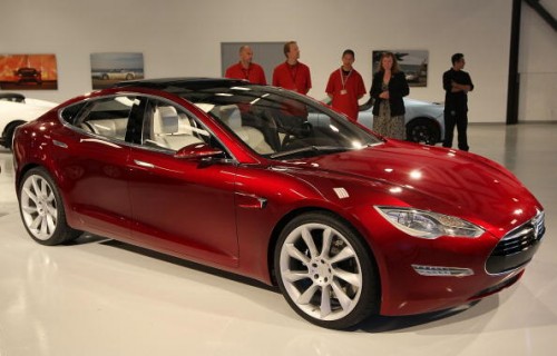 Gov. Arnold Schwarzenegger And Tesla Motors Make Announcement