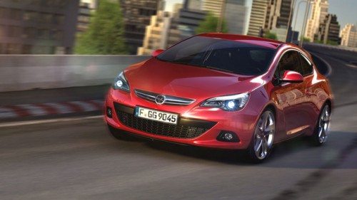 Opel Astra GTC video e immagini ufficiali