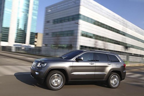 337499_7488_big_Grand_Cherokee_10