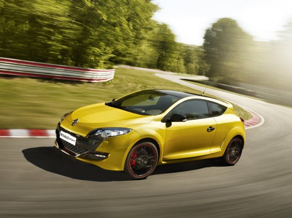 Renault_Megane_RS_Trophy_01