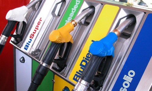Il prezzo della benzina supera 1,67 euro al litro
