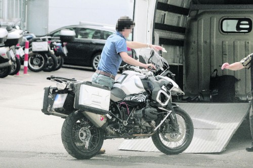 BMW R1200 GS raffreddata a liquido foto spia