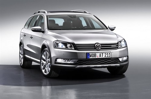 Volkswagen-Passat-22111111624536791600×1060