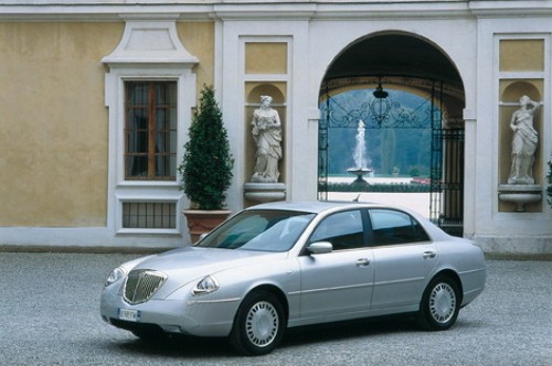 lancia thesis presidenziale