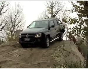 al-volante-volkswagen-amarok-off-road