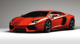 2012-Lamborghini-Aventador-LP-700-4