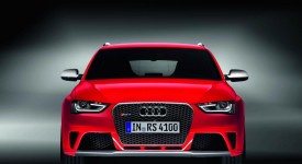 Nuova Audi RS4 Avant rivelata ufficialmente