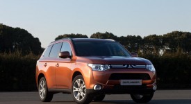 nuovo-mitsubishi-outlander-le-prime-immagini_1