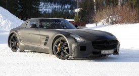 SLS AMG Black (1)