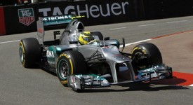 Il caso Pirelli si è sgonfiato: la ruota di Rosberg saltata per cause esterne