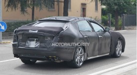 Maserati baby Quattroporte prime foto spia