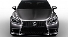 2013-Lexus-LS-2