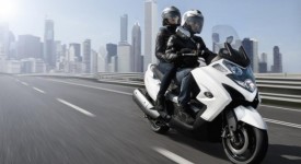 Kymco_MyRoad_700i_2012_3.jpg_630