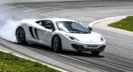 mclaren-mp4-12c-2013-02