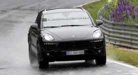 2014-Porsche-Macan-SUV-0013