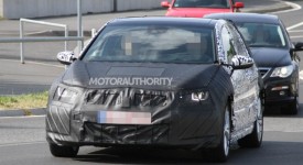 2014-volkswagen-golf-gti-mkvii-spy-shots_100399746_m