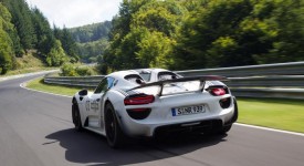 Porsche-918-Spyder-concept-Nurburgring