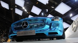 Mercedes SLS AMG Electric Drive svelata al Salone di Parigi 2012