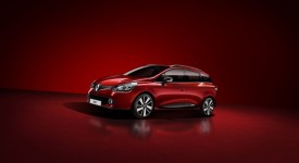 Nuova Renault Clio station wagon a Parigi