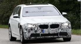 Foto spia della nuova BMW Serie 5 Touring