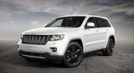 Jeep_Grand_Cherokee_S_Limited_01