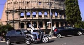Roma contro il bando alle due ruote Euro 1