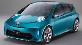 2013-Toyota-Prius-C