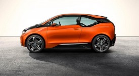 401228_8184_big_2012-BMW-i8-11