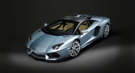 LAMBORGHIN-AVENTADOR-LP700-4-ROADSTER-05