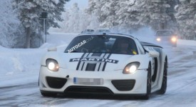 Ecco le ultime foto spia della Porsche 918