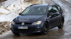 2014-volkswagen-golf-vii-_600x0w