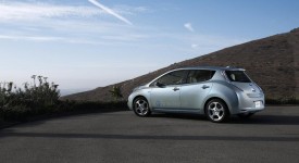 Nissan Leaf prezzo abbassato a 29.950 euro