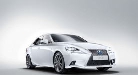 lexus-al-motor-show-di-ginevra-2013-0000005729-lexus-is-fsport-1024×766