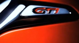 Peugeot 205 GTi attende la sua erede