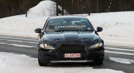 Jaguar XS nuove foto spia