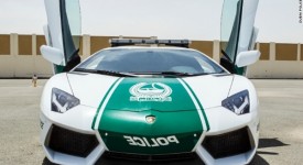 Lamborghini Aventador LP700-4 acquistata dalla polizia a Dubai