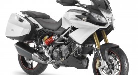 2013-Aprilia-Caponord-1200-05