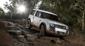 Land Rover solo due piattaforme per il futuro
