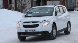 Nuova Opel Antara e Chevrolet Captiva prime foto spia