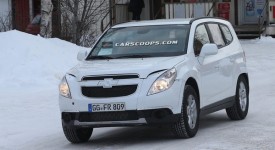 Chevrolet-Captiva-Opel-Antara-Mule-1[3]